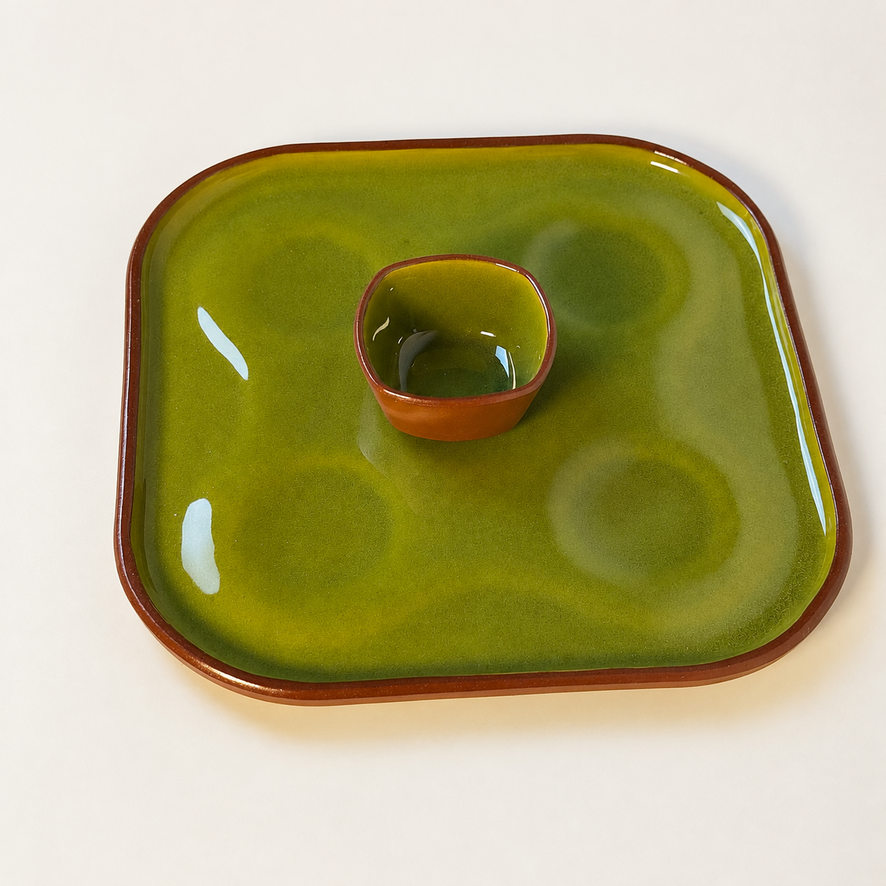 Conjunto Chanfro Verde com 4 Mini Xícaras 80 ml e Bandeja
