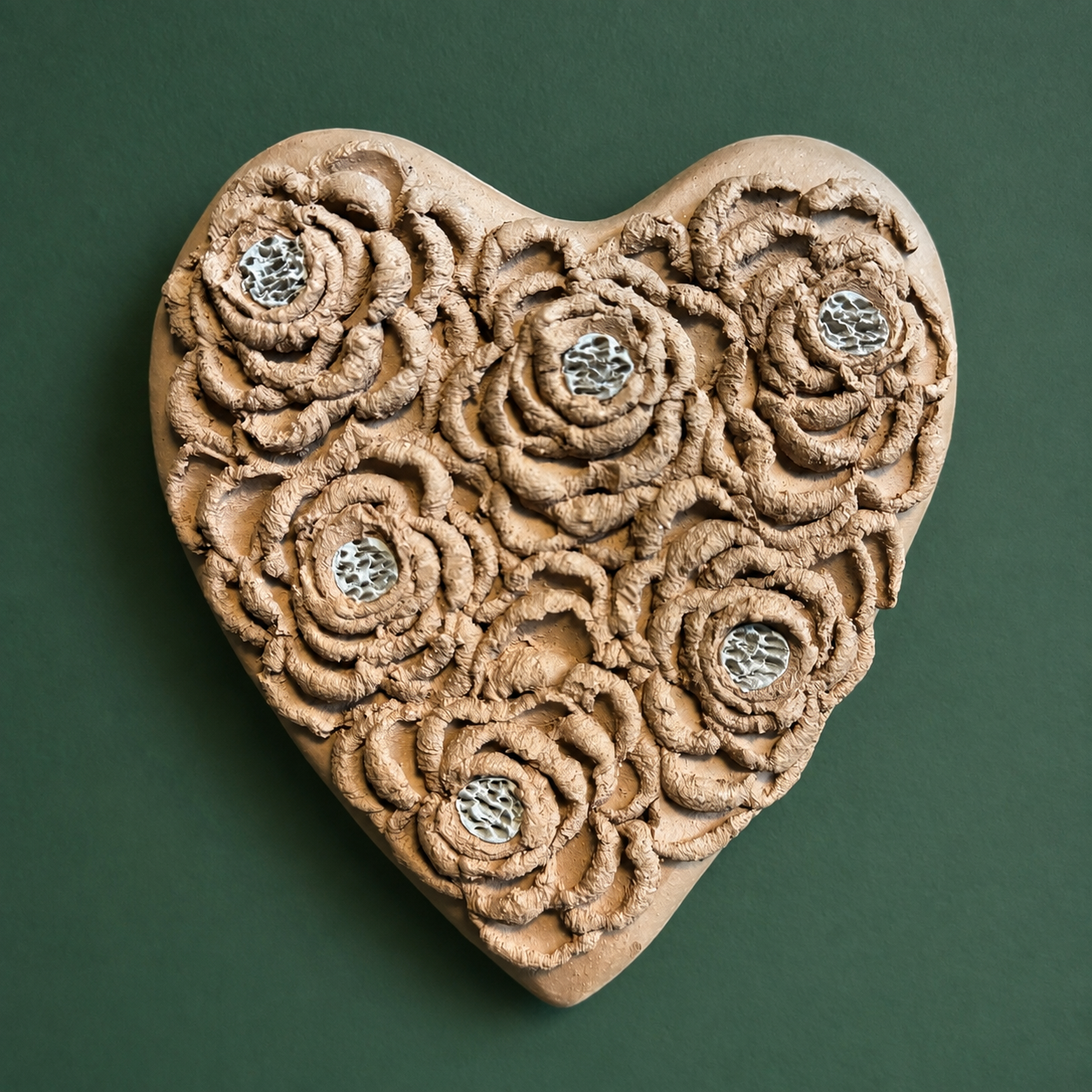 Escultura Coração com Flores