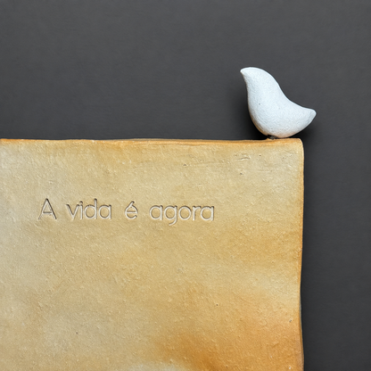 Escultura de Parede A VIDA É AGORA - Modelo 3