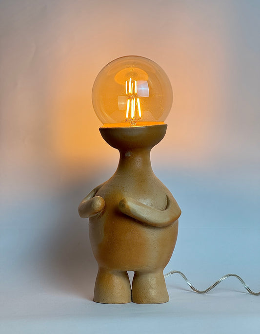 Luminária Pessoa em Pé